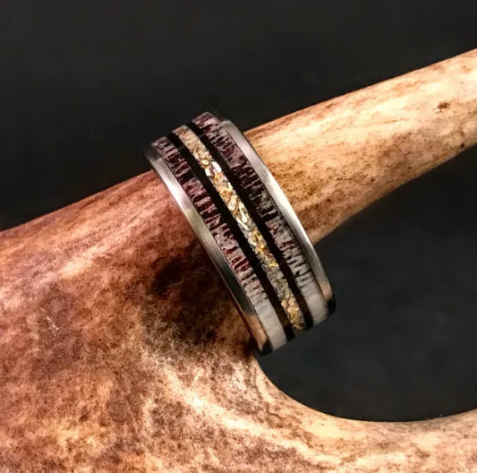 TheNorthAmericanPro-Staff - Antler Display - Men's Antler Wedding Rings