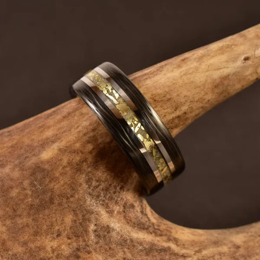 TheUtahLegend - Antler Display - Men's Wedding Rings