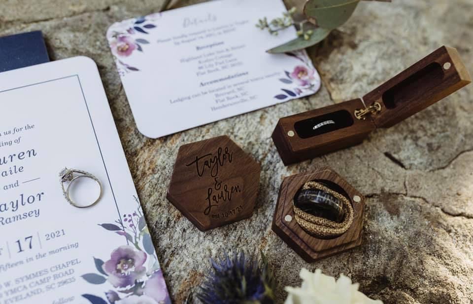 TheSavageOutdoorsmanCarbonFiberEdition - Box View - Men's Antler Wedding Rings
