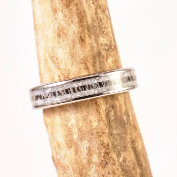 The Nashville Girl - Women Antler Wedding Rings